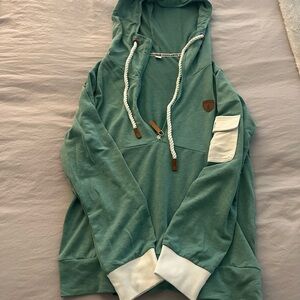 Women’s Green Hoodie Sweater